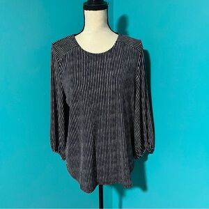 NWT Adrianna Papell L Blue White Striped Keyhole Back Blouse